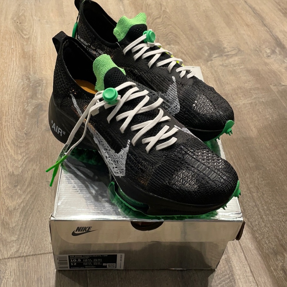 Nike Off-White Air Zoom Tempo